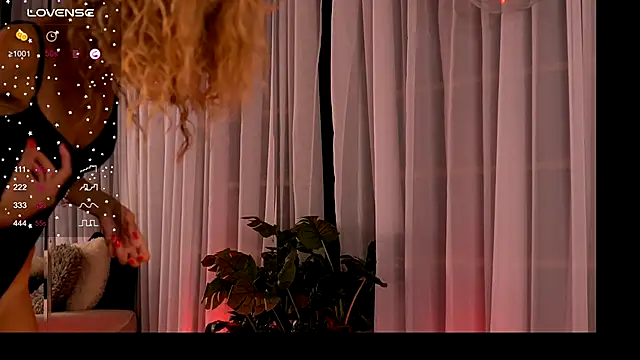 CynthiaWest online show from 10.07.25