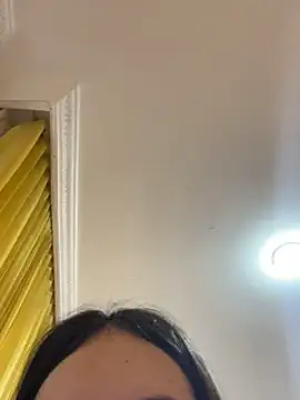 Snapshot of im_giselle_ chatting on 02.21.25 im giselle online show from 02.21.25