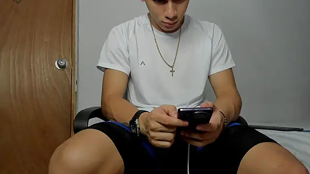 andrew rose  online show from 03.15.26