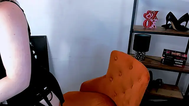 AlissaLips online show from 04.16.26