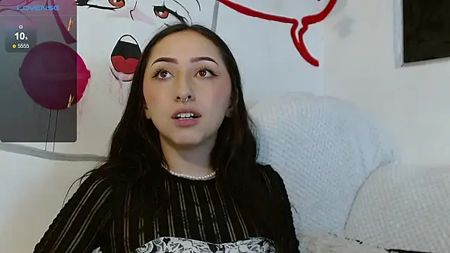 Snapshot of v1cky_ chatting on 12.12.24 v1cky  online show from 12.12.24