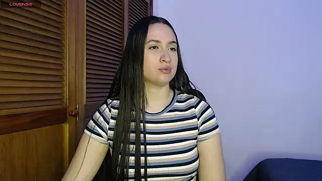 sofiaduque 26 online show from 11.21.25