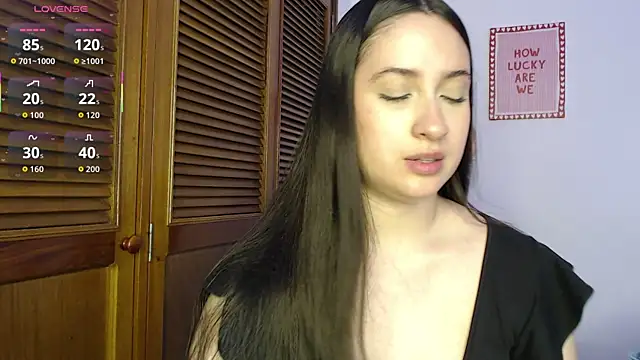 sofiaduque 26 online show from 04.20.26