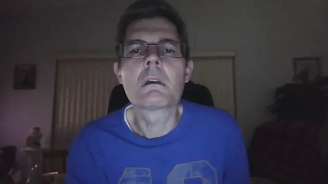 Snapshot of Copfiremen4566 chatting on 10.16.25 Copfiremen4566 online show from 10.16.25