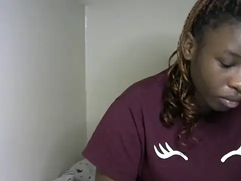 Novah  online show from 09.22.25