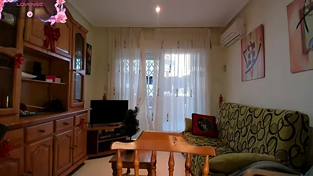 Snapshot of bella_apont chatting on 01.30.25 bella apont online show from 01.30.25