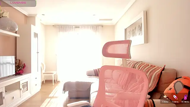 Snapshot of bella_apont chatting on 11.27.25 bella apont online show from 11.27.25