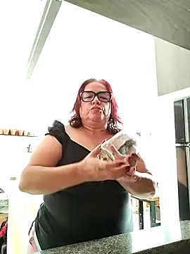 Snapshot of MARIANMILLS__ chatting on 03.11.25 MARIANMILLS   online show from 03.11.25