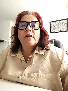 Snapshot of MARIANMILLS__ chatting on 03.17.25 MARIANMILLS   online show from 03.17.25