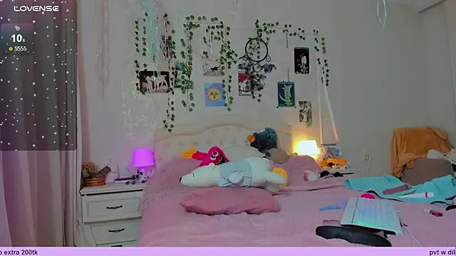 Snapshot of Neko_kitsune1 chatting on 02.11.25 Neko kitsune1 online show from 02.11.25