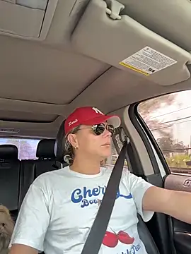 Snapshot of Georgiafox chatting on 03.03.26 Georgiafox online show from 03.03.26