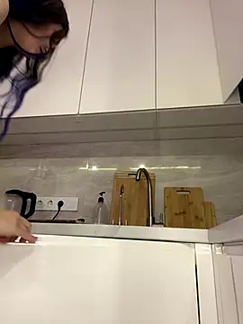 Erotic Synth Goddess online show from 11.25.25