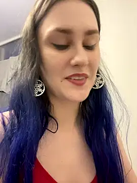 Erotic Synth Goddess online show from 12.05.25