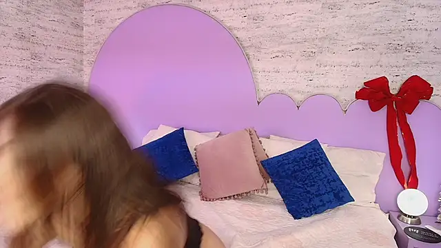 Giaa Ross online show from 02.19.26