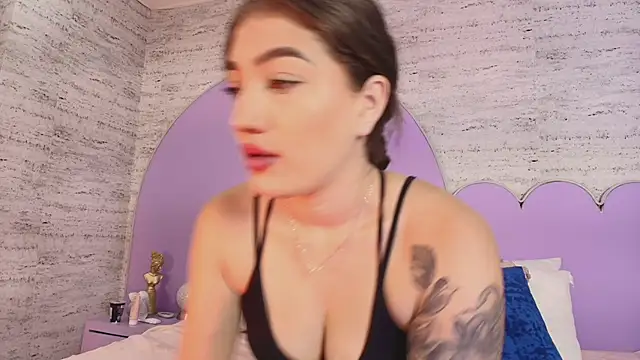 Giaa Ross online show from 05.16.26