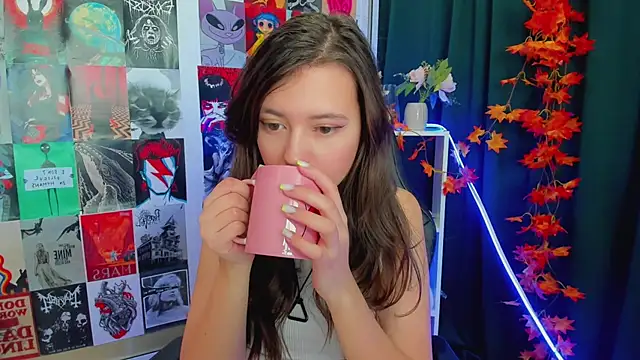 Lina Brownie online show from 12.19.24