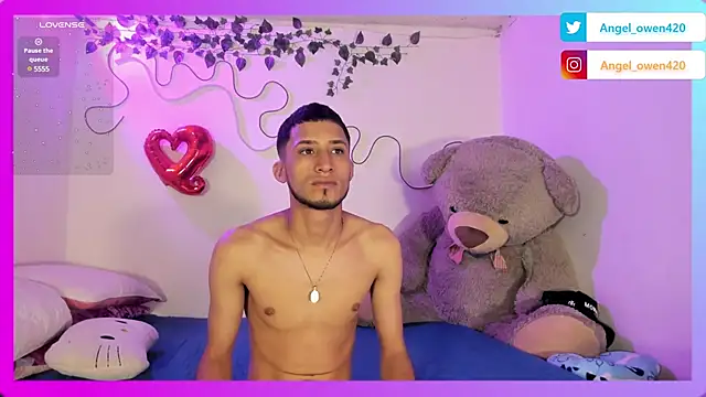 Angel owen1 online show from 12.04.24