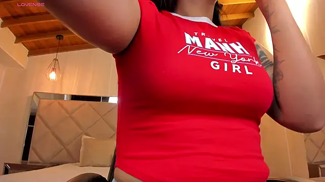 AlyssaDean online show from 12.19.25