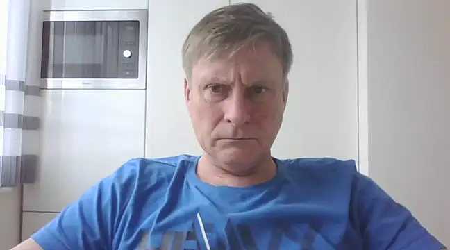 Snapshot of johnnym1 chatting on 01.31.25 johnnym1 online show from 01.31.25