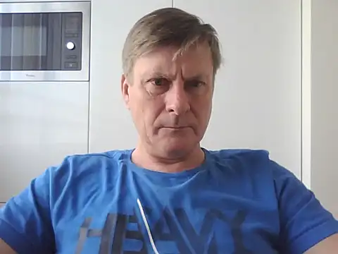 Snapshot of johnnym1 chatting on 02.24.25 johnnym1 online show from 02.24.25