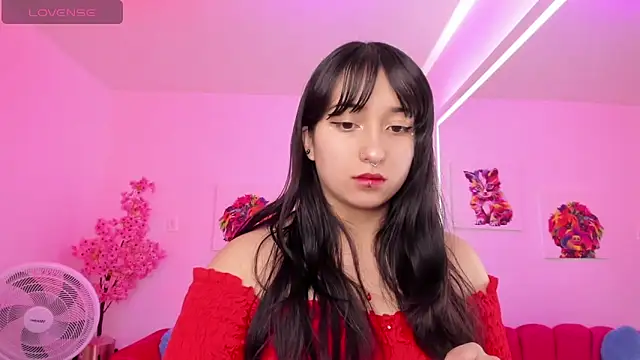 Snapshot of Miss_dolly_ chatting on 12.03.24 Miss dolly  online show from 12.03.24