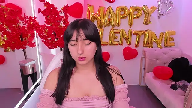 Snapshot of Miss_dolly_ chatting on 02.16.25 Miss dolly  online show from 02.16.25