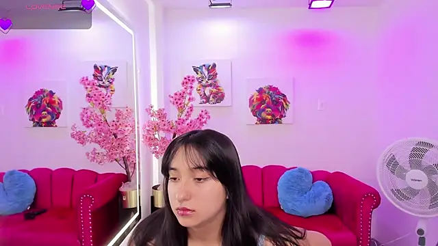 Snapshot of Miss_dolly_ chatting on 03.03.25 Miss dolly  online show from 03.03.25