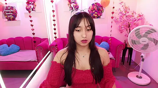 Miss dolly  online show from 02.11.26