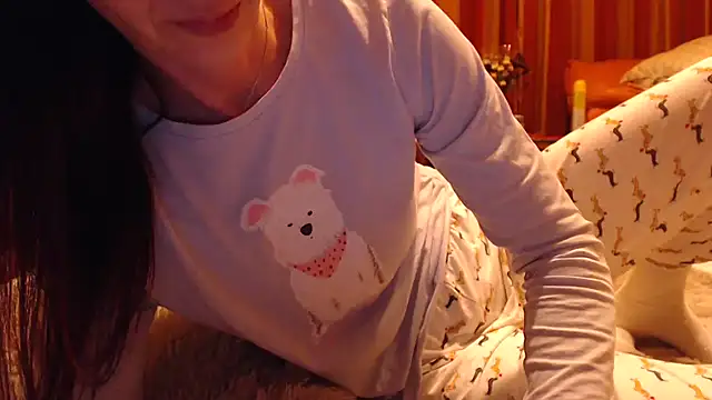 Snapshot of LovelyAndraGirl chatting on 05.16.26 LovelyAndraGirl online show from 05.16.26