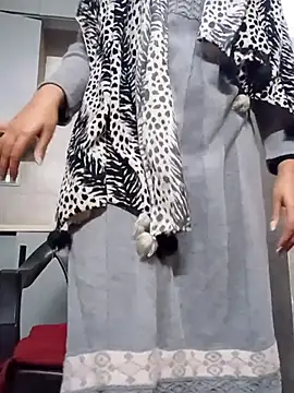 Snapshot of Aachal_7 chatting on 11.24.25 Aachal 7 online show from 11.24.25