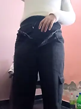 Snapshot of Aachal_7 chatting on 12.04.25 Aachal 7 online show from 12.04.25