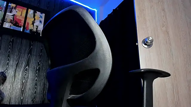 Snapshot of Mark_Buffet02 chatting on 02.19.25 Mark Buffet02 online show from 02.19.25