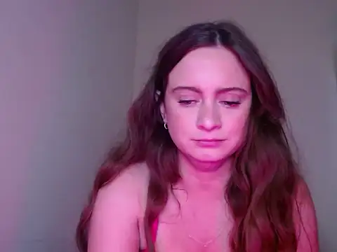 Sophie Raegan online show from 01.10.25