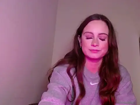 Sophie Raegan online show from 01.20.25