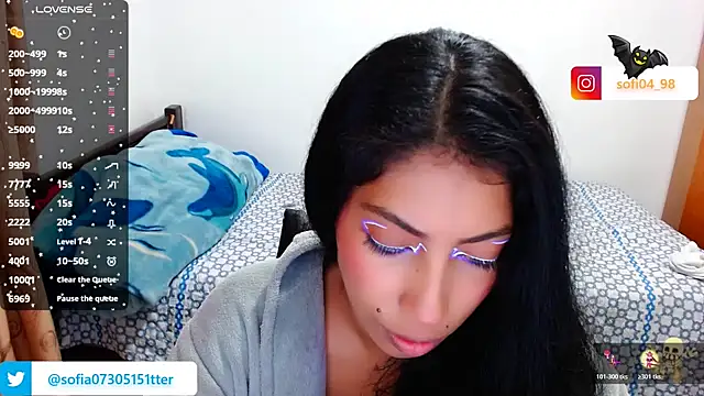 Snapshot of sofia_rosse4 chatting on 11.28.25 sofia rosse4 online show from 11.28.25