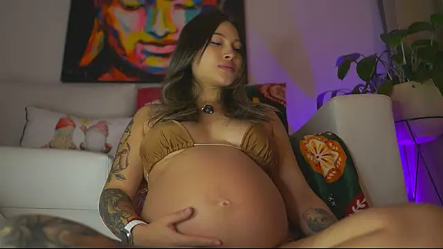 AyraSmith  online show from 11.17.25