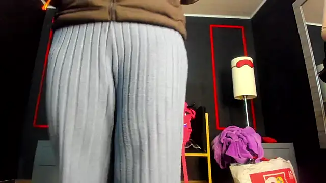 CharlotteScotte online show from 10.23.25