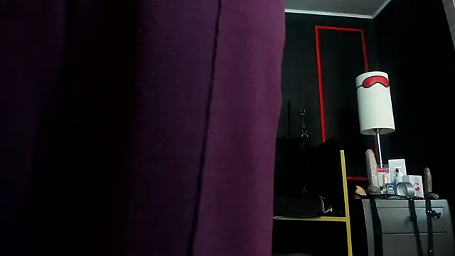 CharlotteScotte online show from 11.24.25