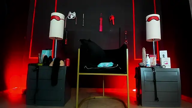 CharlotteScotte online show from 12.05.25