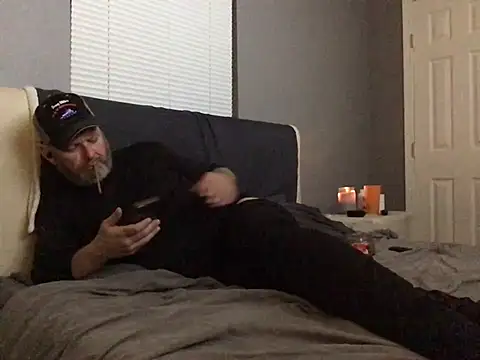 Cummerforyouu2 online show from 02.18.25