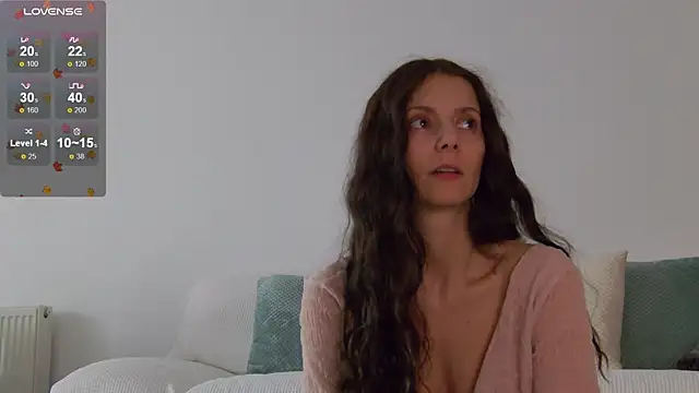 Snapshot of LilyRoselyn chatting on 10.26.25 LilyRoselyn online show from 10.26.25