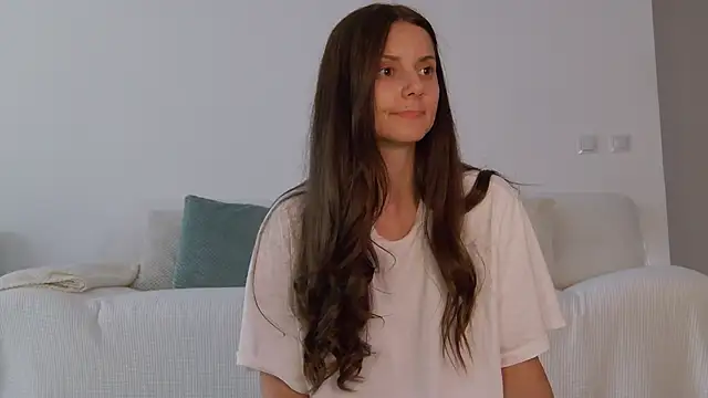 Snapshot of LilyRoselyn chatting on 11.05.25 LilyRoselyn online show from 11.05.25