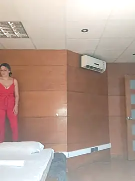 Snapshot of Daniela77771 chatting on 12.16.24 Daniela77771 online show from 12.16.24