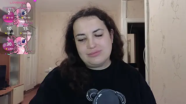 Snapshot of VladaCandy chatting on 06.16.26 VladaCandy online show from 06.16.26