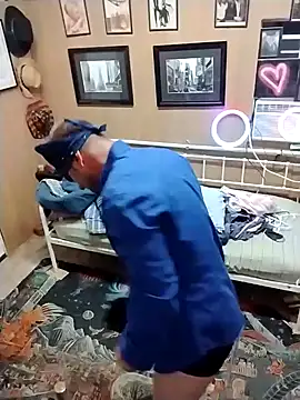 Snapshot of AlphaAlluring69 chatting on 12.10.24 AlphaAlluring69 online show from 12.10.24