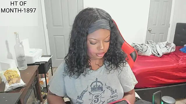 demi xoxo online show from 11.14.25