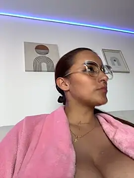 Seized lust online show from 11.15.25