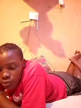 cute naimah online show from 10.10.25