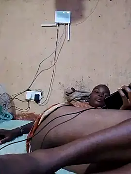 cute naimah online show from 02.26.26