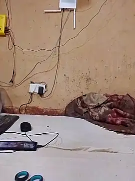 cute naimah online show from 03.23.26